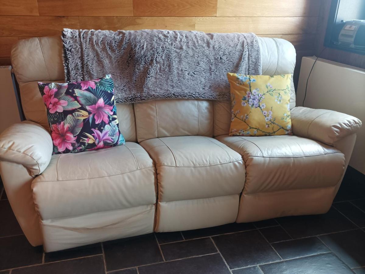Apartament L'Evasion Du Berger Australien Couvin Zewnętrze zdjęcie
